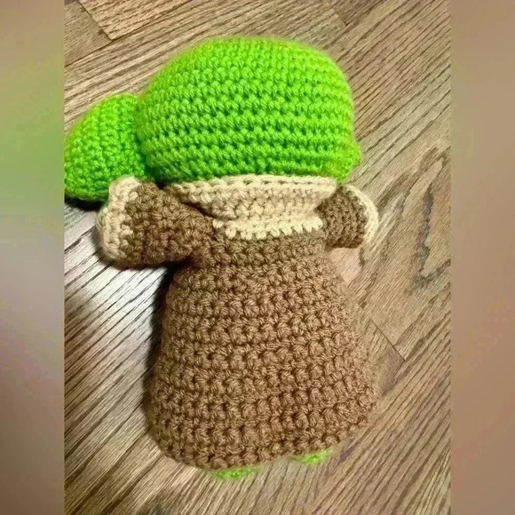 Handcrafted Grogu Stuffy 9” - Star Wars The Mandalorian - Picture 6 of 6